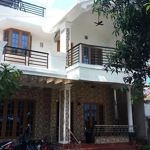  Apartment Cukoos Nest India